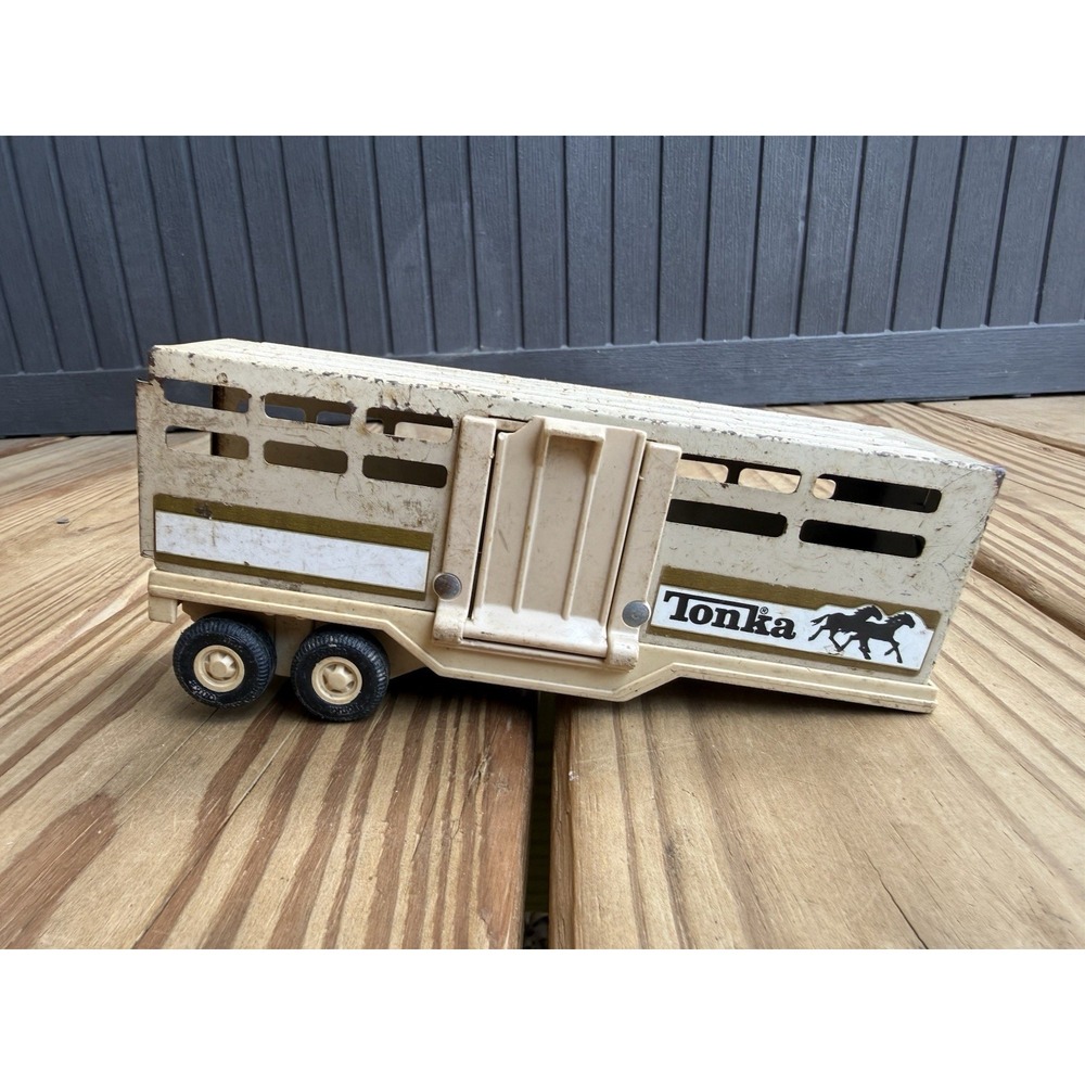 Vintage Tonka 811974-A Metal Horse Trailer Only